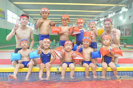 水泳教室　対象：2歳6ヵ月～｜京田辺市にあるスイミング・体操教室、KSCタナベスポーツアカデミー